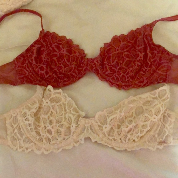 2 PINK VS bras. 34 B gently used. - Picture 1 of 3